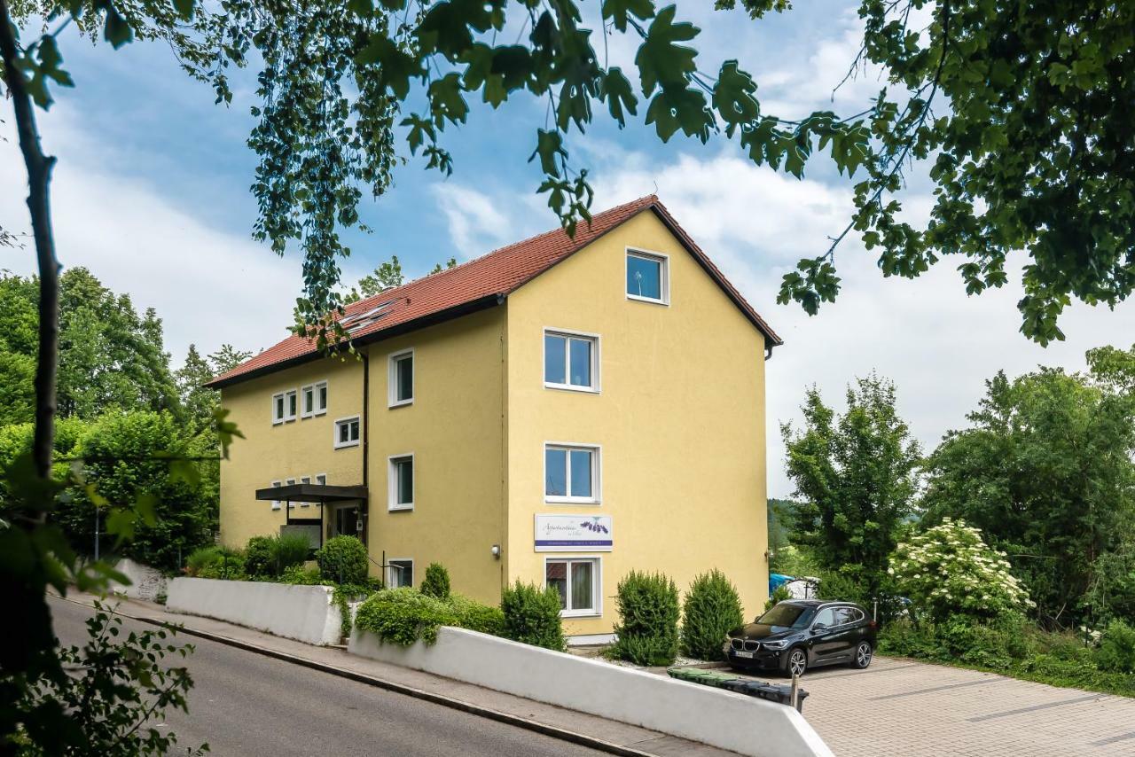 Apartmenthaus Am Erlbach Buch am Erlbach Exterior foto